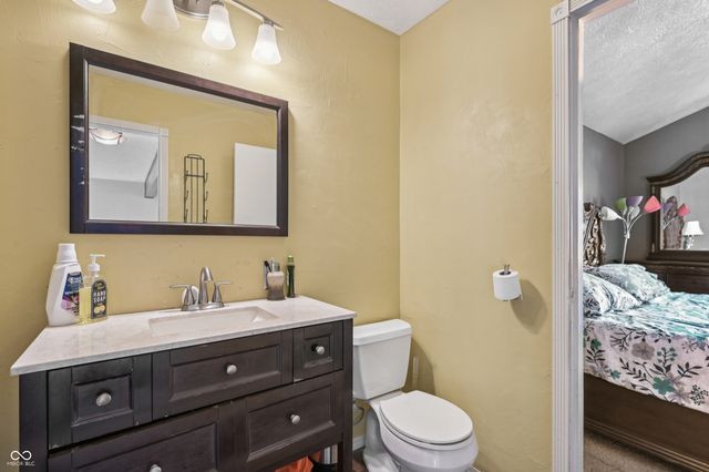 7135 Bay Point Court, Indianapolis, IN 46214