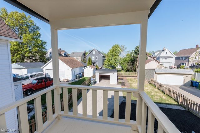 1272 Warren Road, Lakewood, OH 44107