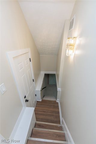 1272 Warren Road, Lakewood, OH 44107