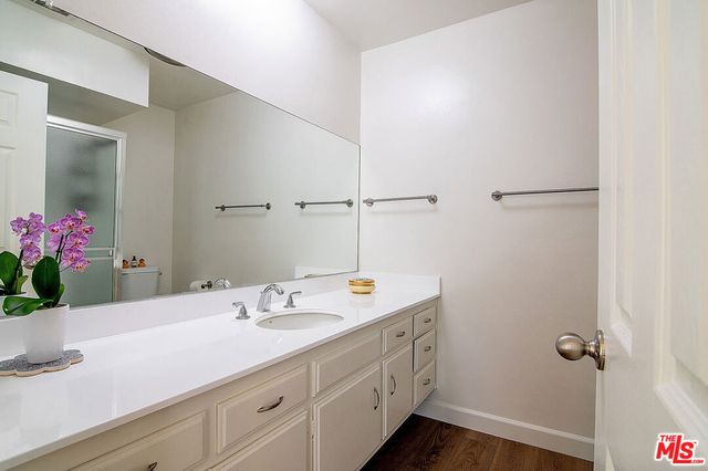 5625 Windsor Way 107, Culver City, CA 90230