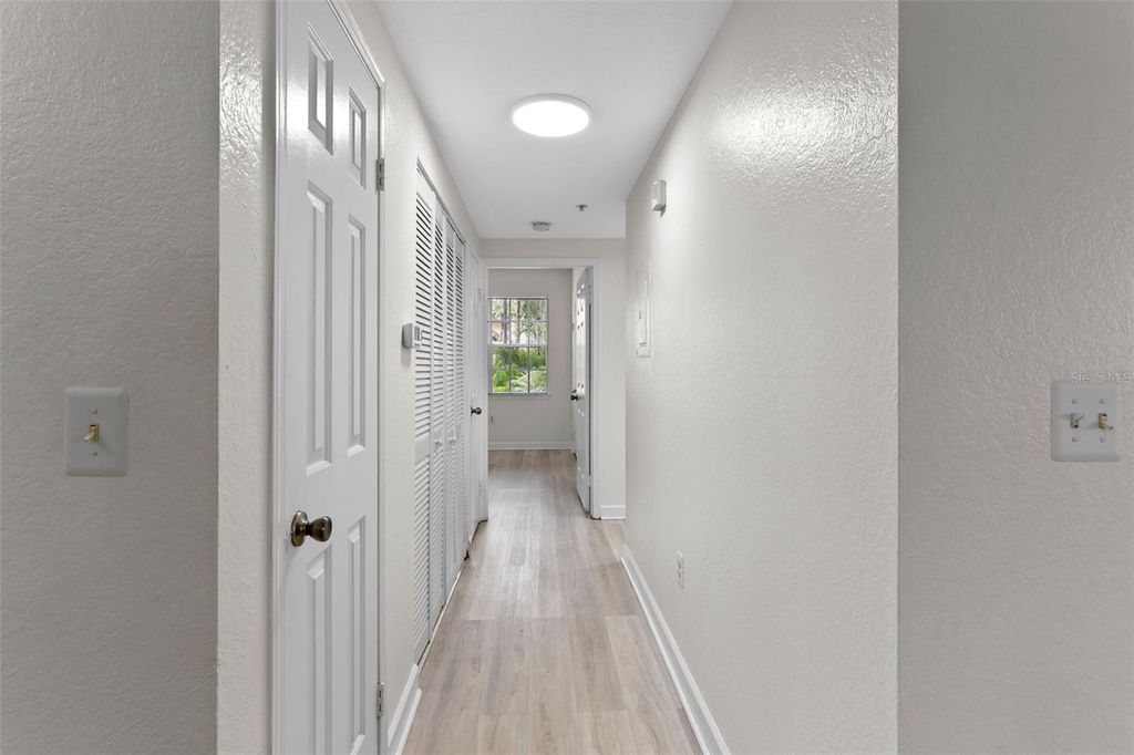 Image 12 of property listing at 2528 ROBERT TRENT JONES DRIVE 1617, Orlando, FL 32835