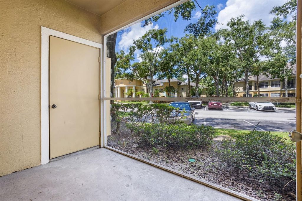 Image 27 of property listing at 2528 ROBERT TRENT JONES DRIVE 1617, Orlando, FL 32835