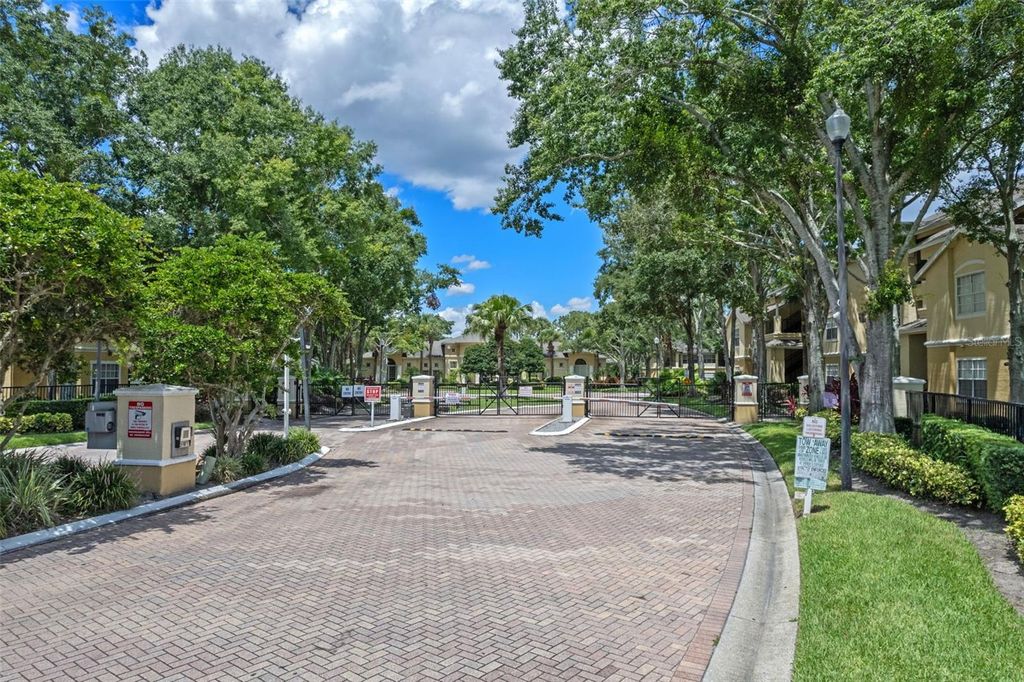 Image 34 of property listing at 2528 ROBERT TRENT JONES DRIVE 1617, Orlando, FL 32835