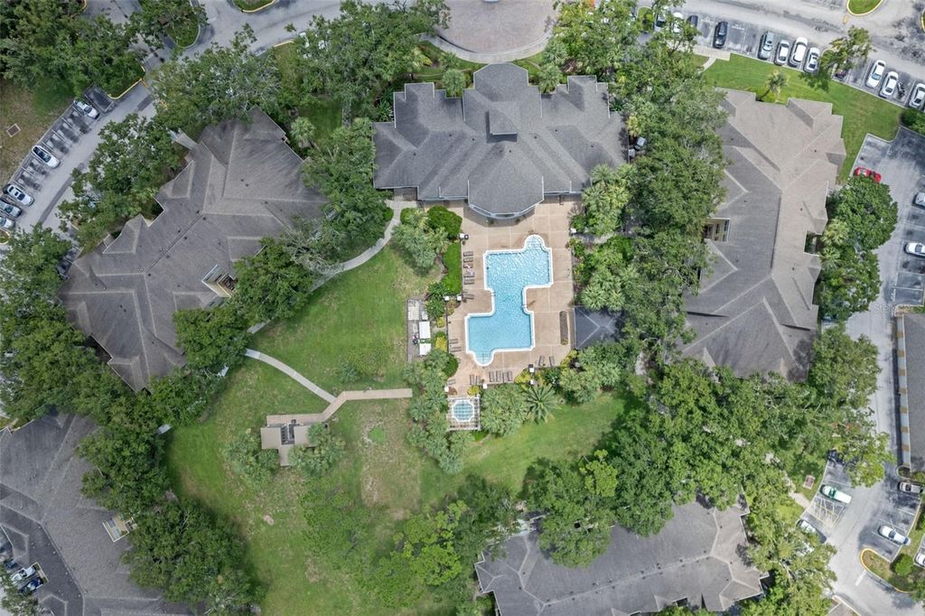 Image 40 of property listing at 2528 ROBERT TRENT JONES DRIVE 1617, Orlando, FL 32835