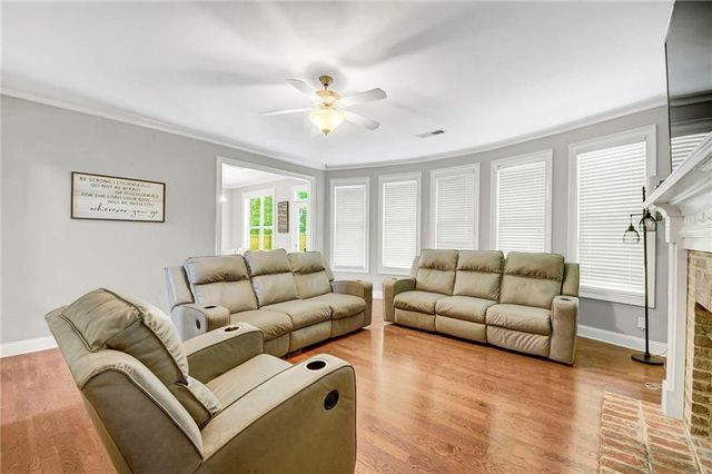 20 Brookside Way NW, Cartersville, GA 30121