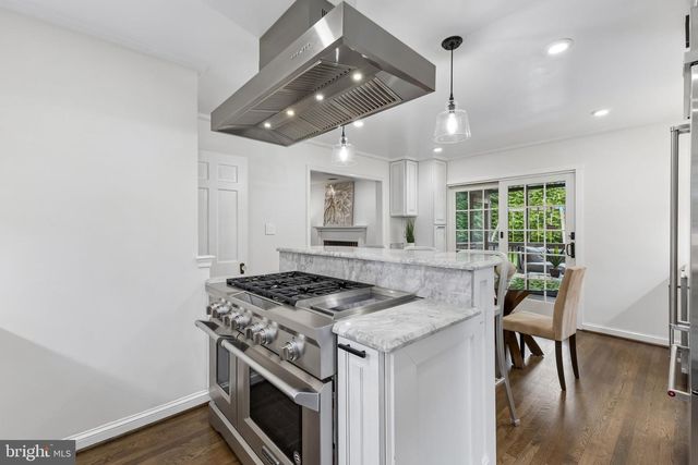 1508 N KENTUCKY ST, Arlington, VA 22205