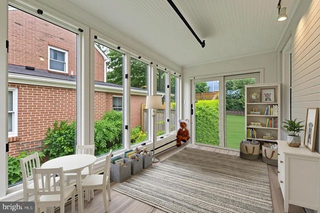 1508 N KENTUCKY ST, Arlington, VA 22205