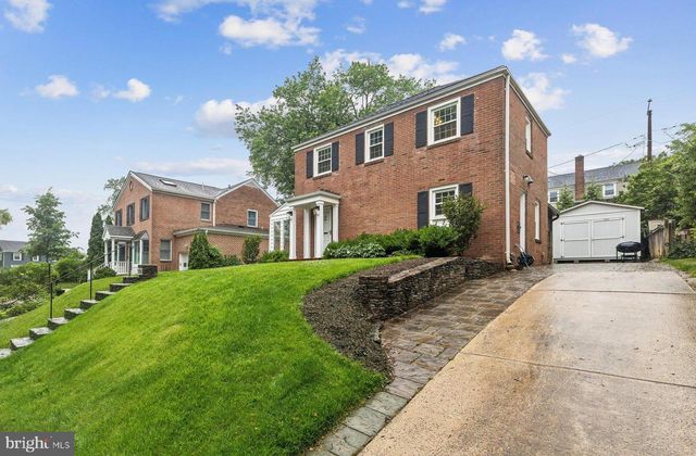 1508 N KENTUCKY ST, Arlington, VA 22205