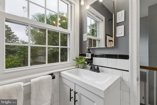 1508 N KENTUCKY ST, Arlington, VA 22205
