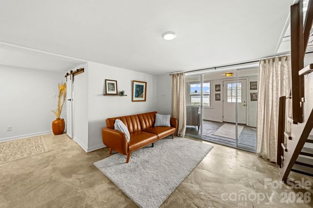 2262 Beaver Creek Road, Camden, SC 29020