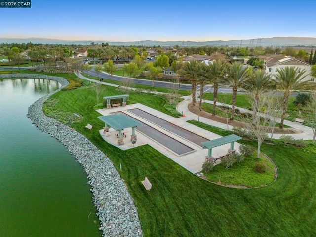 5141 Fern Ridge Cir, Discovery Bay, CA 94505