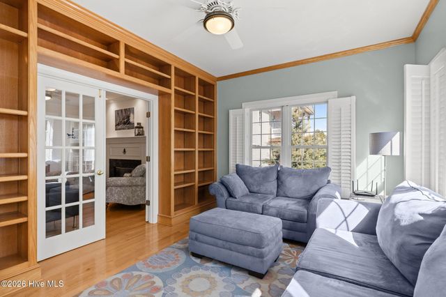 312 Lord Berkeley Drive, Emerald Isle, NC 28594