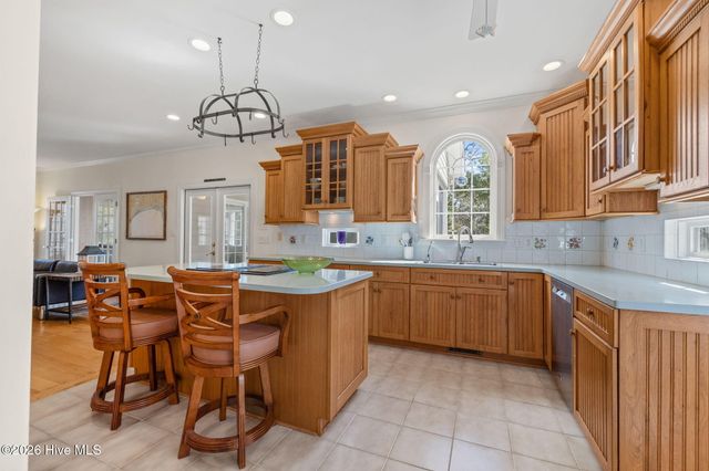 312 Lord Berkeley Drive, Emerald Isle, NC 28594