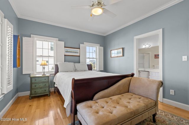 312 Lord Berkeley Drive, Emerald Isle, NC 28594