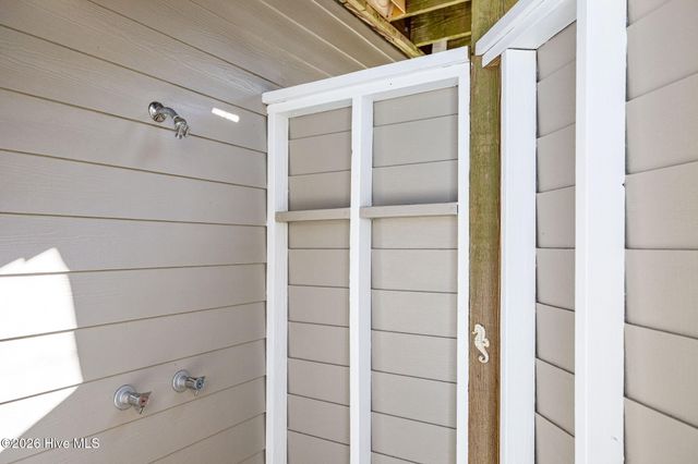 312 Lord Berkeley Drive, Emerald Isle, NC 28594