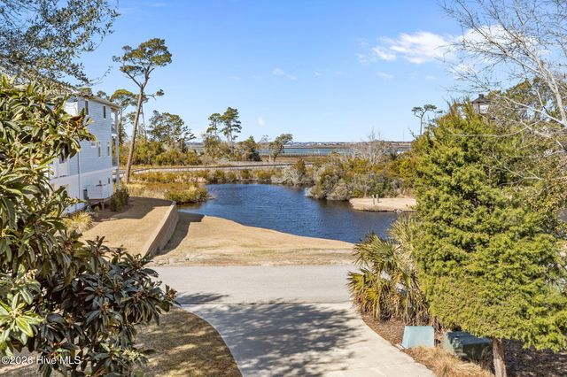 312 Lord Berkeley Drive, Emerald Isle, NC 28594