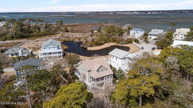 312 Lord Berkeley Drive, Emerald Isle, NC 28594