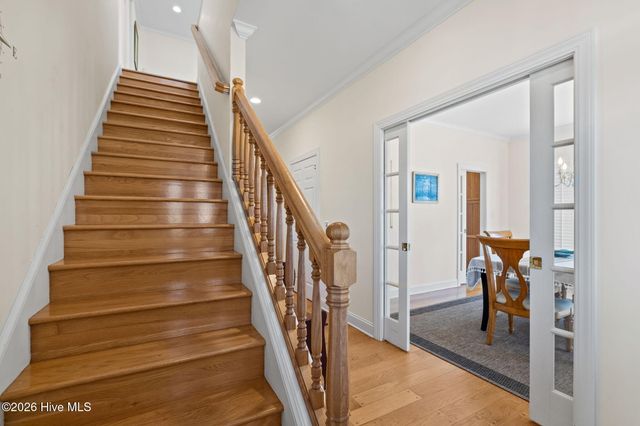 312 Lord Berkeley Drive, Emerald Isle, NC 28594