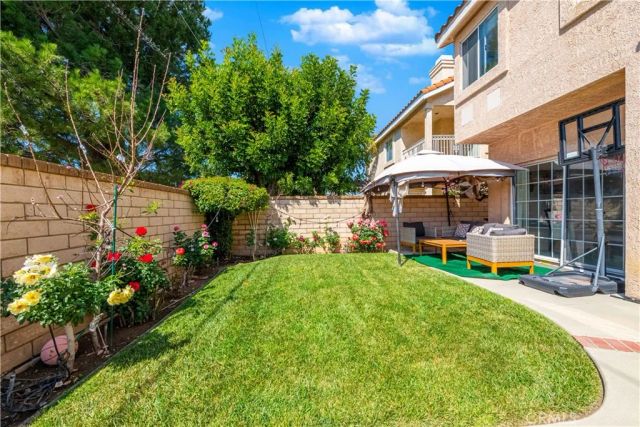 985 Brandon Avenue, Simi Valley, CA 93065