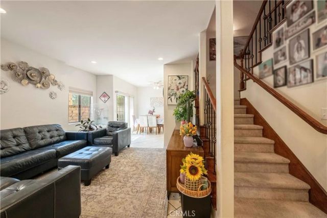 985 Brandon Avenue, Simi Valley, CA 93065