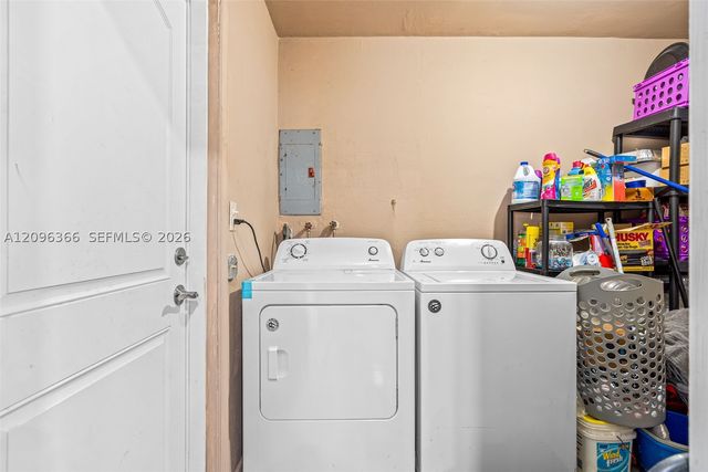 1409 NE 152nd St, North Miami Beach, FL 33162