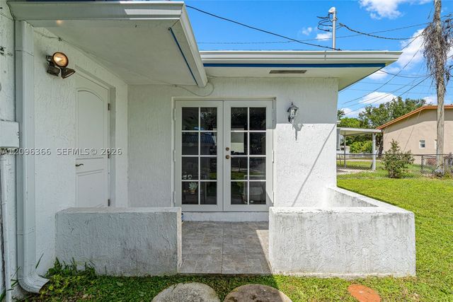 1409 NE 152nd St, North Miami Beach, FL 33162