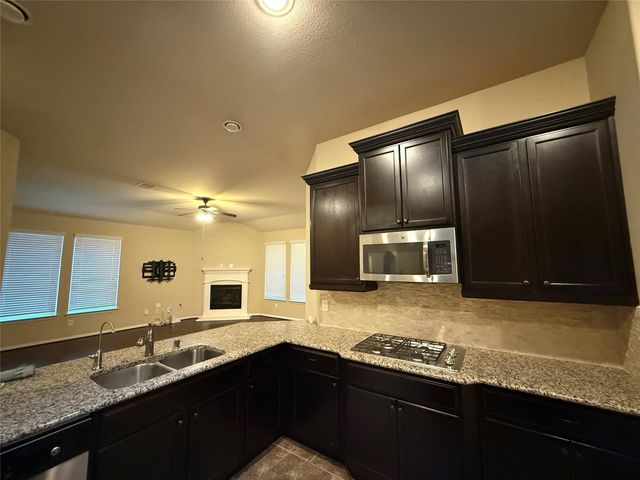 24311 Piazza Drive, Richmond, TX 77406