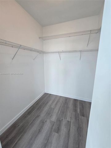 950 Brickell Bay Drive 3300, Miami, FL 33131
