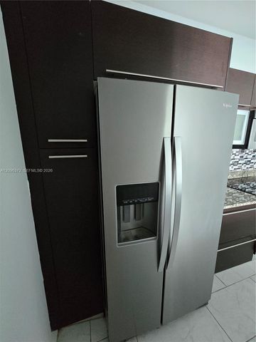 950 Brickell Bay Drive 3300, Miami, FL 33131
