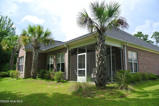 740 Creekway Circle SE, Bolivia, NC 28422