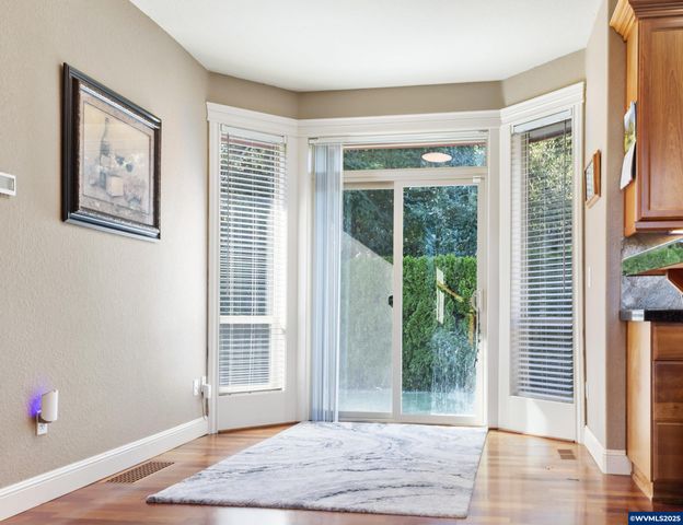 4697 Southampton Dr SE, Salem, OR 97302