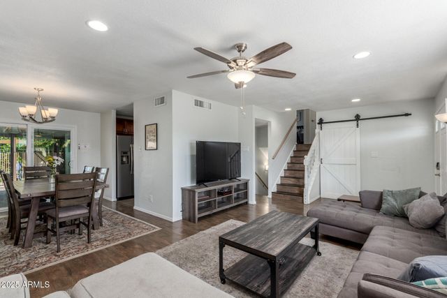 5014 S ELM Street, Tempe, AZ 85282