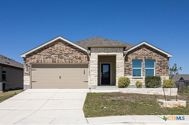 2700 San Martin Lane, Seguin, TX 78155