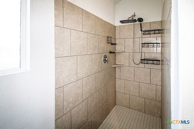 2700 San Martin Lane, Seguin, TX 78155