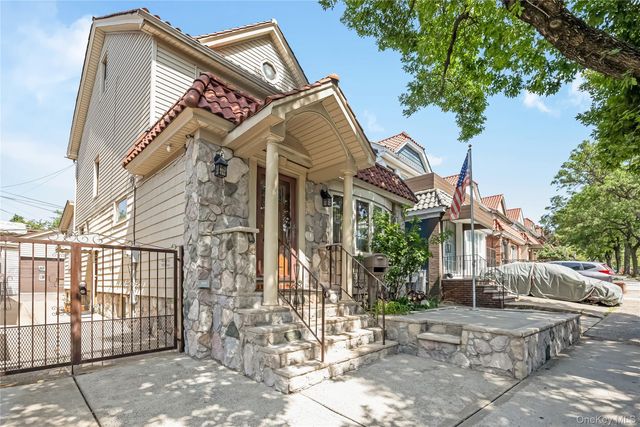 7815 Woodhaven Boulevard, Ridgewood, NY 11385
