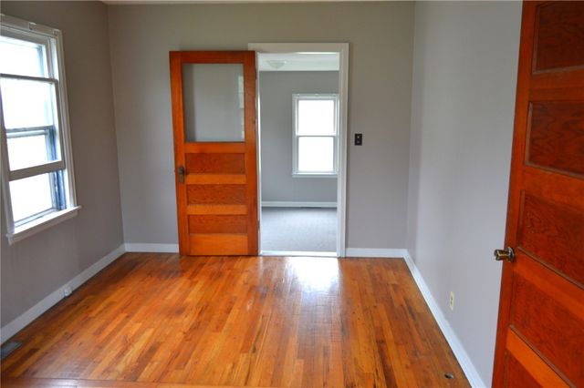 1014 A Avenue, Vinton, IA 52349