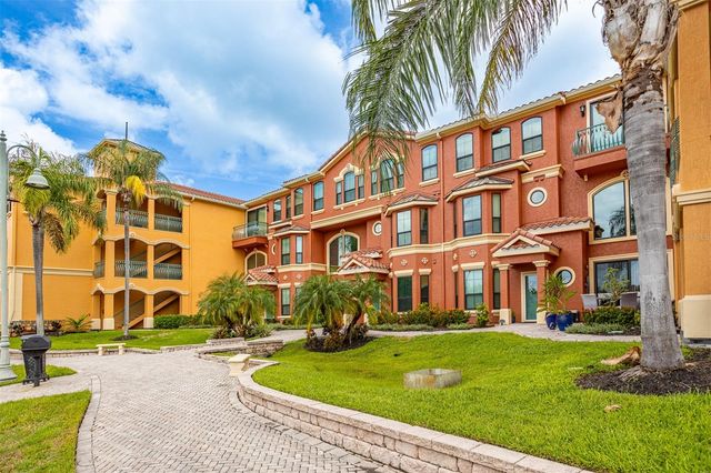 2717 VIA CIPRIANI 621B, Clearwater, FL 33764