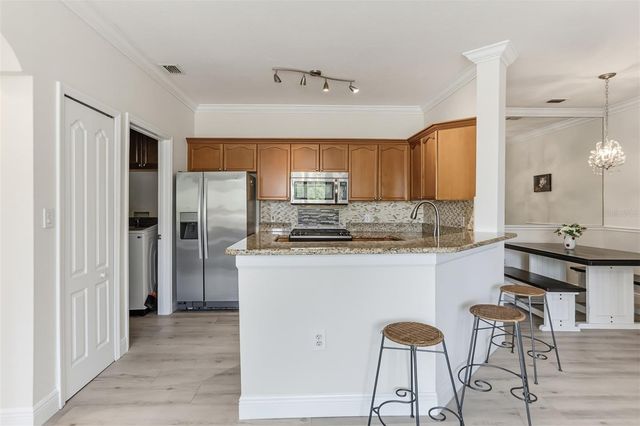 2717 VIA CIPRIANI 621B, Clearwater, FL 33764