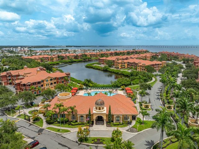 2717 VIA CIPRIANI 621B, Clearwater, FL 33764