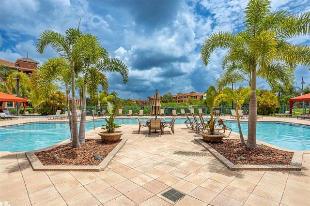 2717 VIA CIPRIANI 621B, Clearwater, FL 33764