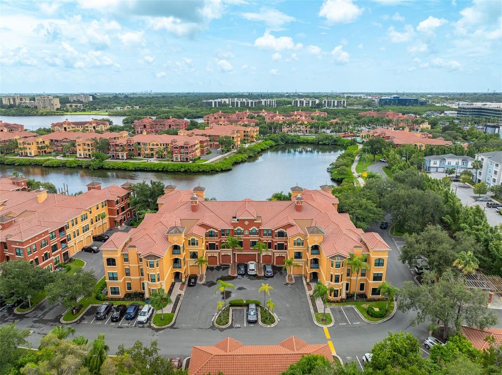 2717 VIA CIPRIANI 621B, Clearwater, FL 33764