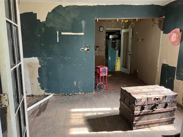 10138 Palestine Street, Houston, TX 77029