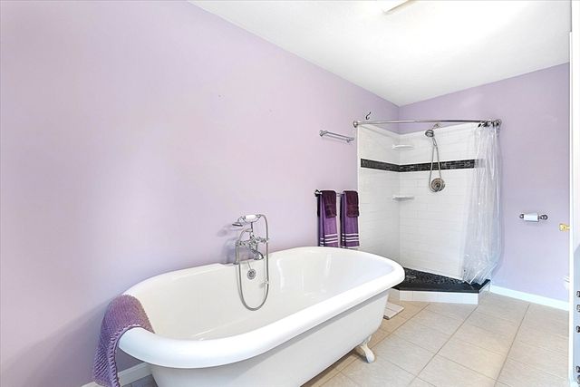 43 Servant Way, Southbridge, MA 01550