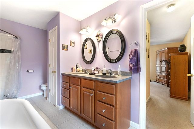 43 Servant Way, Southbridge, MA 01550