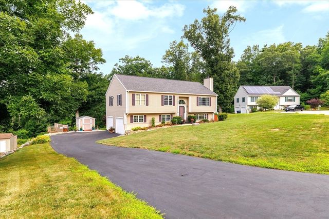 43 Servant Way, Southbridge, MA 01550