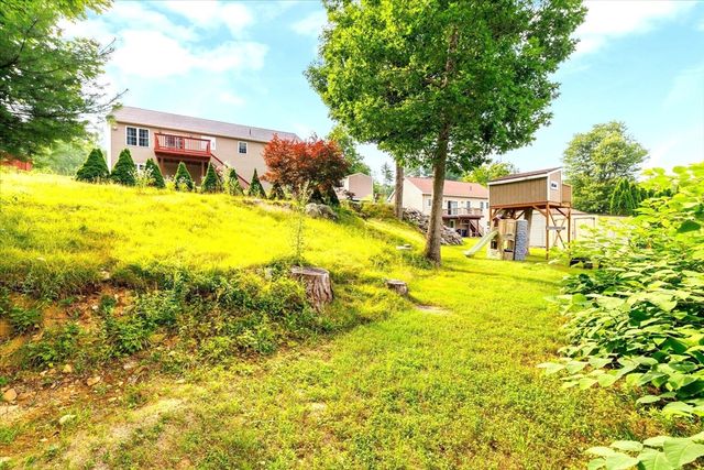 43 Servant Way, Southbridge, MA 01550