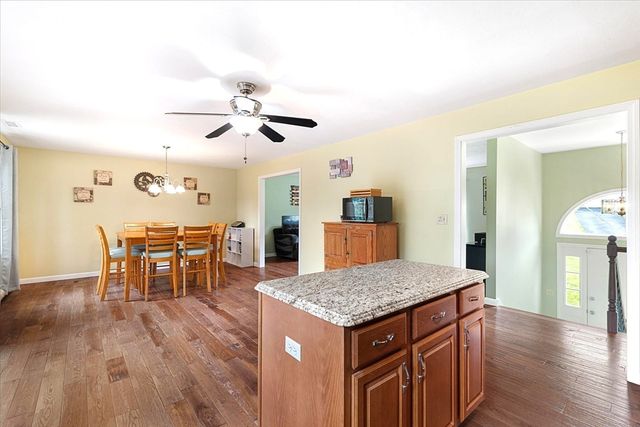 43 Servant Way, Southbridge, MA 01550