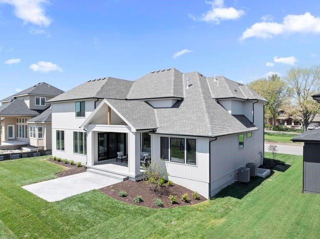 12514 W 184th Terrace, Overland Park, KS 66013