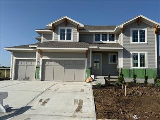 12514 W 184th Terrace, Overland Park, KS 66013