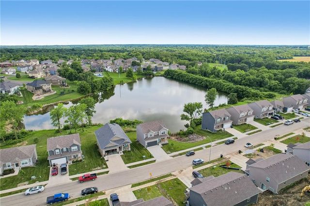 802 Pampas Street, Pleasant Hill, MO 64080